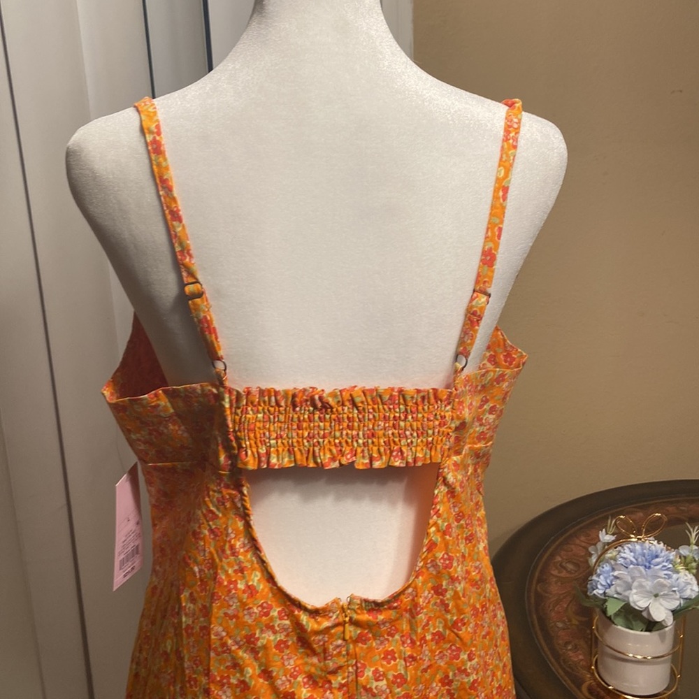 New Woman’s summer dress - Picture 5 of 8
